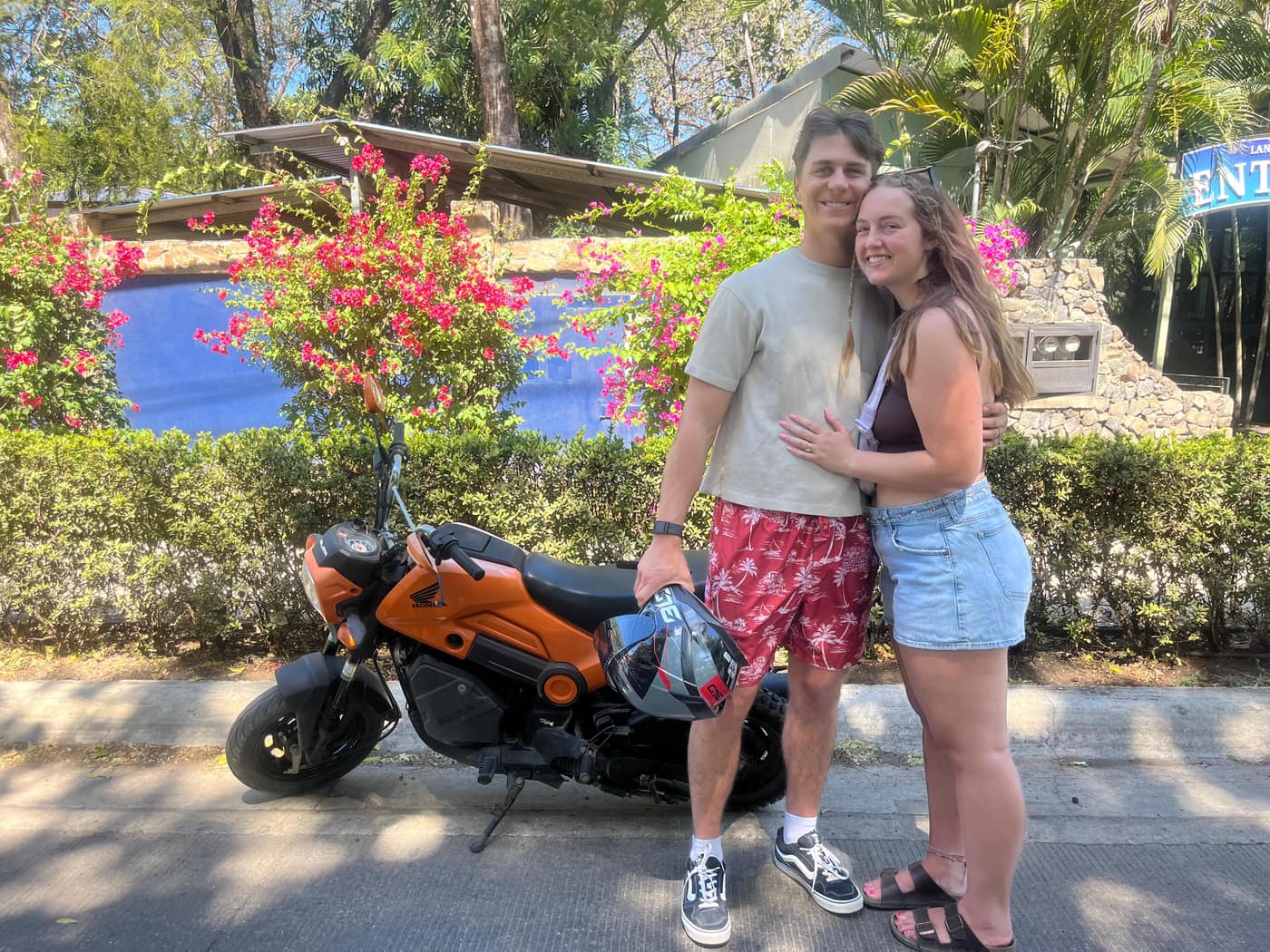 Ohana riders in Tamarindo, photo 2