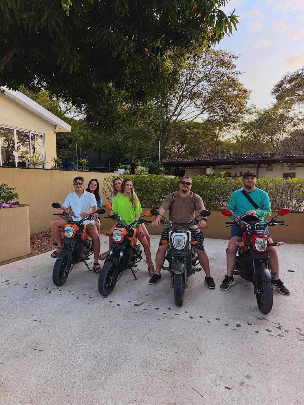 Ohana riders in Tamarindo, photo 9